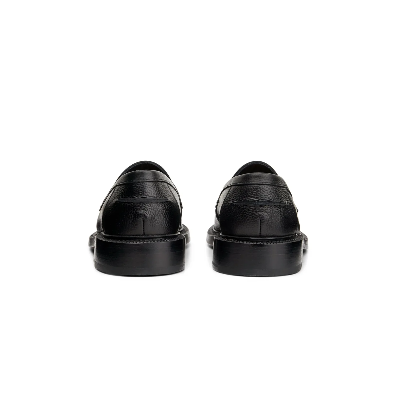The Clásico Tassel Loafer, Onyx — view 4